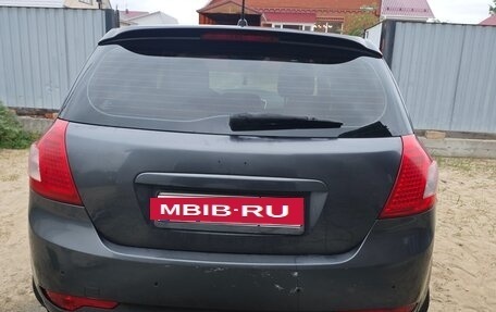 KIA cee'd I рестайлинг, 2010 год, 650 000 рублей, 3 фотография