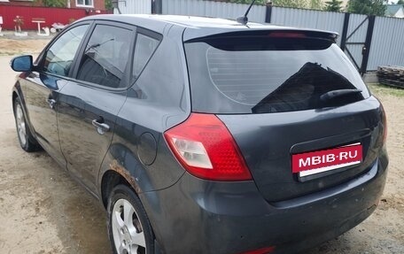 KIA cee'd I рестайлинг, 2010 год, 650 000 рублей, 4 фотография