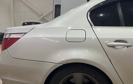 BMW 5 серия, 2003 год, 920 000 рублей, 2 фотография