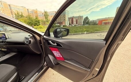 Mazda 3, 2015 год, 1 029 000 рублей, 30 фотография