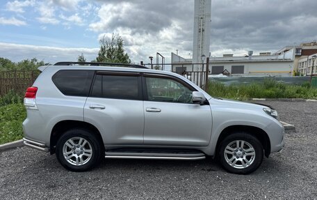 Toyota Land Cruiser Prado 150 рестайлинг 2, 2011 год, 2 720 000 рублей, 8 фотография