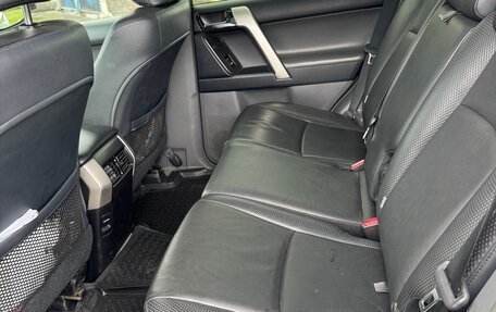 Toyota Land Cruiser Prado 150 рестайлинг 2, 2011 год, 2 720 000 рублей, 13 фотография