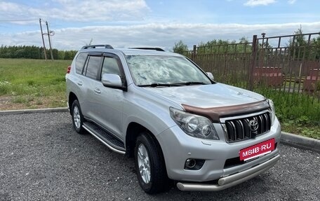 Toyota Land Cruiser Prado 150 рестайлинг 2, 2011 год, 2 720 000 рублей, 5 фотография