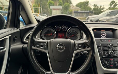 Opel Astra J, 2012 год, 770 000 рублей, 11 фотография