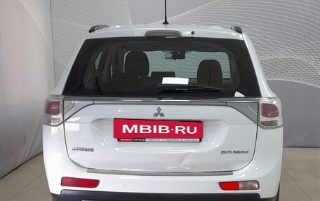 Mitsubishi Outlander III рестайлинг 3, 2012 год, 1 319 000 рублей, 6 фотография