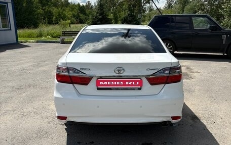Toyota Camry, 2015 год, 1 800 000 рублей, 3 фотография