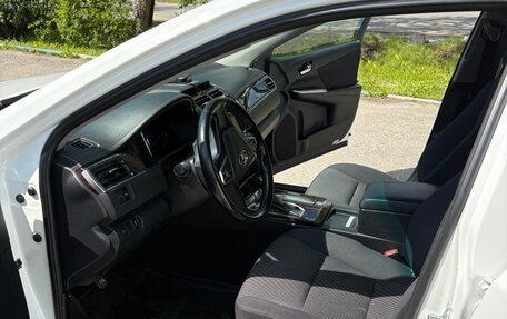 Toyota Camry, 2015 год, 1 800 000 рублей, 14 фотография