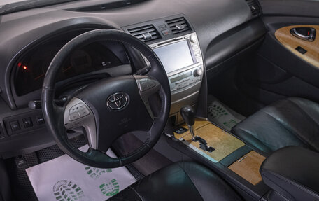 Toyota Camry, 2006 год, 1 149 000 рублей, 10 фотография