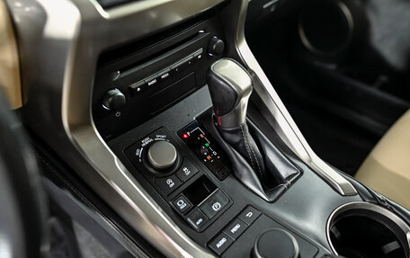 Lexus NX I, 2015 год, 2 600 000 рублей, 17 фотография