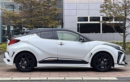 Toyota C-HR I рестайлинг, 2020 год, 1 390 000 рублей, 4 фотография