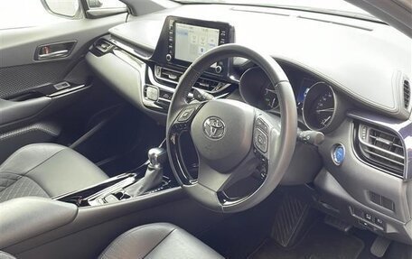 Toyota C-HR I рестайлинг, 2020 год, 1 390 000 рублей, 9 фотография