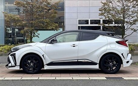 Toyota C-HR I рестайлинг, 2020 год, 1 390 000 рублей, 5 фотография