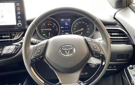Toyota C-HR I рестайлинг, 2020 год, 1 390 000 рублей, 12 фотография