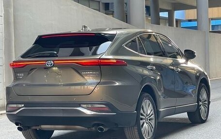 Toyota Harrier, 2021 год, 3 417 810 рублей, 4 фотография