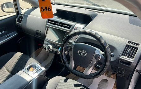 Toyota Prius Alpha I (ZVW40/41), 2019 год, 1 799 000 рублей, 11 фотография