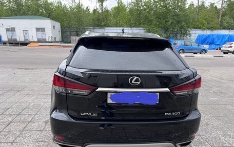 Lexus RX IV рестайлинг, 2020 год, 5 200 000 рублей, 8 фотография