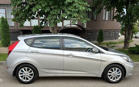 Hyundai Solaris II рестайлинг, 2012 год, 985 000 рублей, 4 фотография