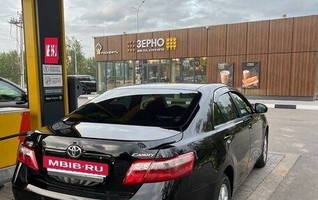 Toyota Camry, 2010 год, 1 600 000 рублей, 5 фотография