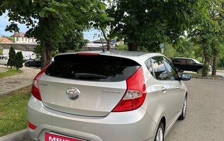Hyundai Solaris II рестайлинг, 2012 год, 985 000 рублей, 5 фотография