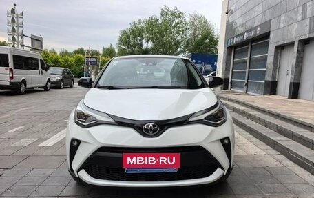Toyota C-HR I рестайлинг, 2022 год, 2 223 334 рублей, 3 фотография