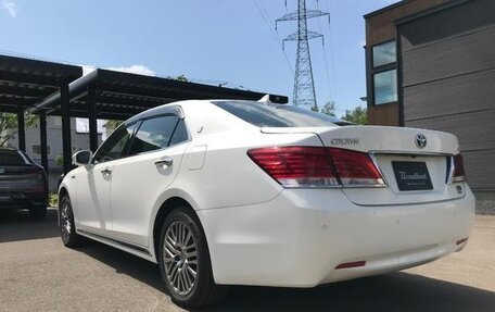 Toyota Crown Majesta, 2015 год, 2 331 000 рублей, 5 фотография