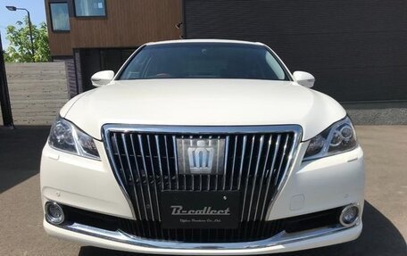 Toyota Crown Majesta, 2015 год, 2 331 000 рублей, 7 фотография