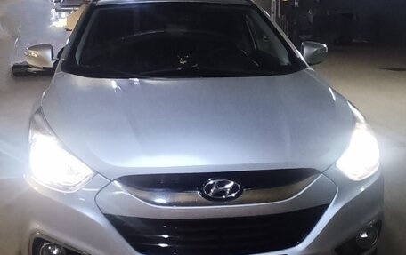 Hyundai ix35 I рестайлинг, 2012 год, 1 300 000 рублей, 2 фотография