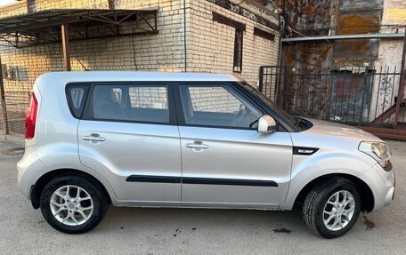 KIA Soul I рестайлинг, 2013 год, 990 000 рублей, 9 фотография