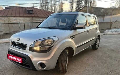 KIA Soul I рестайлинг, 2013 год, 990 000 рублей, 12 фотография