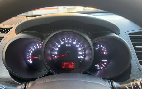 KIA Soul I рестайлинг, 2013 год, 990 000 рублей, 25 фотография