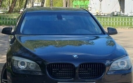 BMW 7 серия, 2010 год, 1 650 000 рублей, 3 фотография