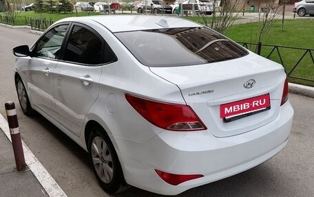 Hyundai Solaris II рестайлинг, 2016 год, 1 030 000 рублей, 5 фотография