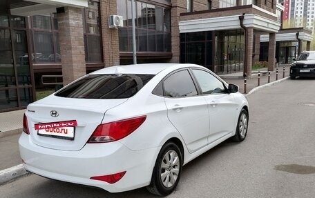 Hyundai Solaris II рестайлинг, 2016 год, 1 030 000 рублей, 3 фотография