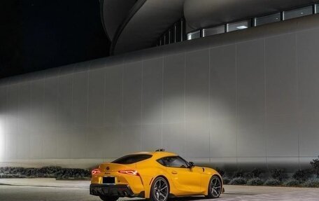 Toyota Supra, 2022 год, 6 000 000 рублей, 2 фотография