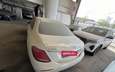 Mercedes-Benz E-Класс, 2018 год, 1 640 000 рублей, 2 фотография