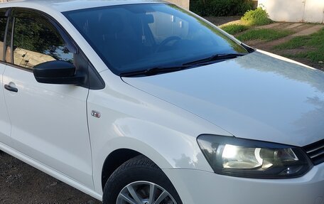 Volkswagen Polo VI (EU Market), 2012 год, 720 000 рублей, 6 фотография