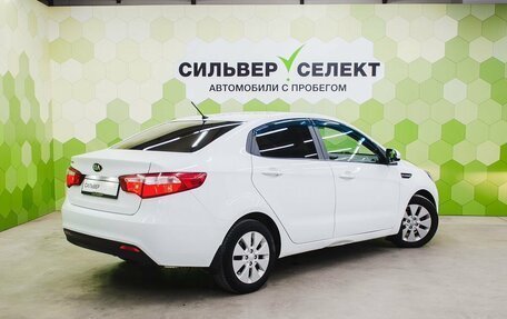 KIA Rio III рестайлинг, 2014 год, 800 000 рублей, 2 фотография