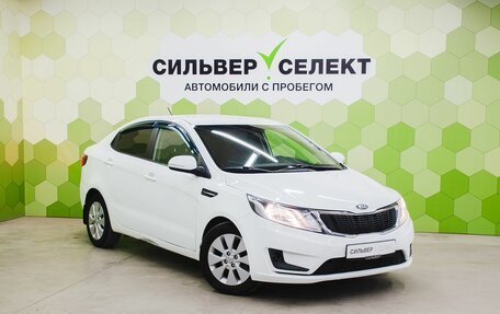 KIA Rio III рестайлинг, 2014 год, 800 000 рублей, 5 фотография