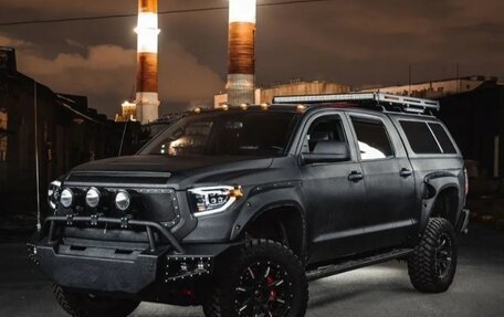 Toyota Tundra II, 2014 год, 8 500 000 рублей, 3 фотография