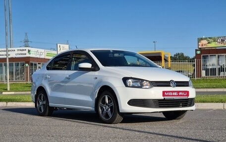 Volkswagen Polo VI (EU Market), 2014 год, 720 000 рублей, 2 фотография