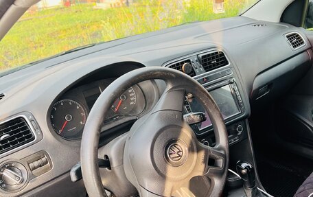 Volkswagen Polo VI (EU Market), 2012 год, 690 000 рублей, 5 фотография