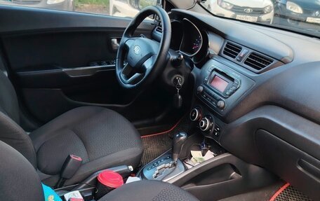KIA Rio III рестайлинг, 2013 год, 780 000 рублей, 5 фотография