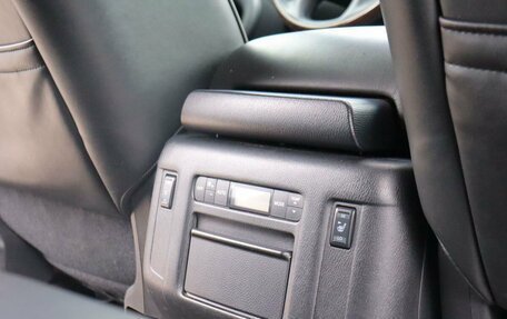 Infiniti QX56, 2011 год, 2 260 000 рублей, 28 фотография
