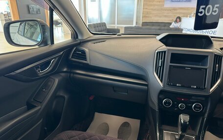 Subaru XV II, 2018 год, 2 129 000 рублей, 14 фотография