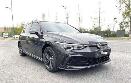 Volkswagen Golf VIII, 2021 год, 1 400 000 рублей, 3 фотография