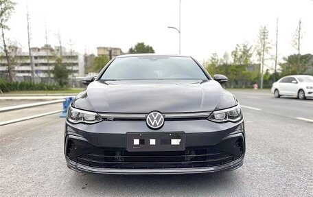 Volkswagen Golf VIII, 2021 год, 1 400 000 рублей, 2 фотография