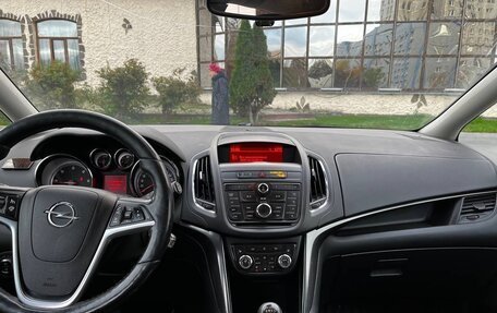 Opel Zafira C рестайлинг, 2013 год, 730 000 рублей, 10 фотография