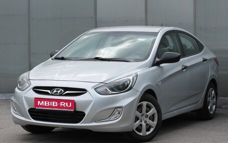 Hyundai Solaris II рестайлинг, 2012 год, 790 000 рублей, 1 фотография