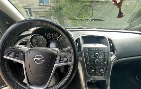 Opel Astra J, 2011 год, 550 000 рублей, 6 фотография