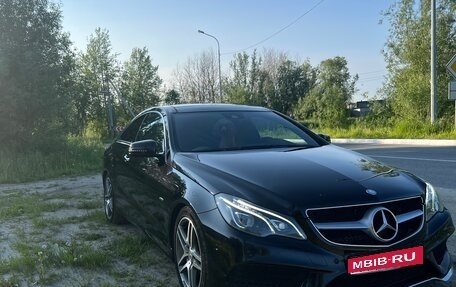 Mercedes-Benz E-Класс, 2011 год, 1 900 000 рублей, 1 фотография